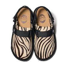 Shaka Snug Clog Cowhair Zebra